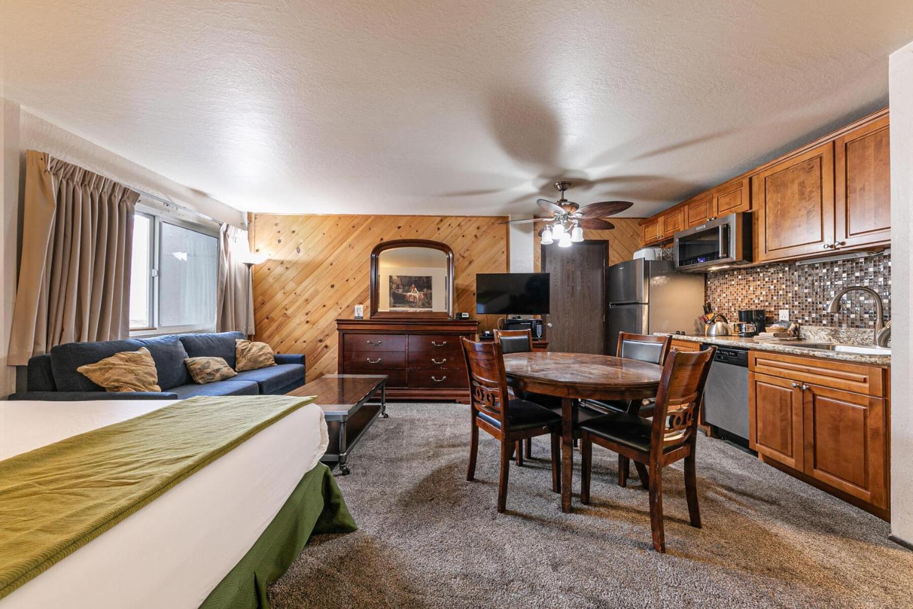 Cozy Studio W/Kitchenette Easily Accessible #113 At Donner Lake Village Truckee Buitenkant foto