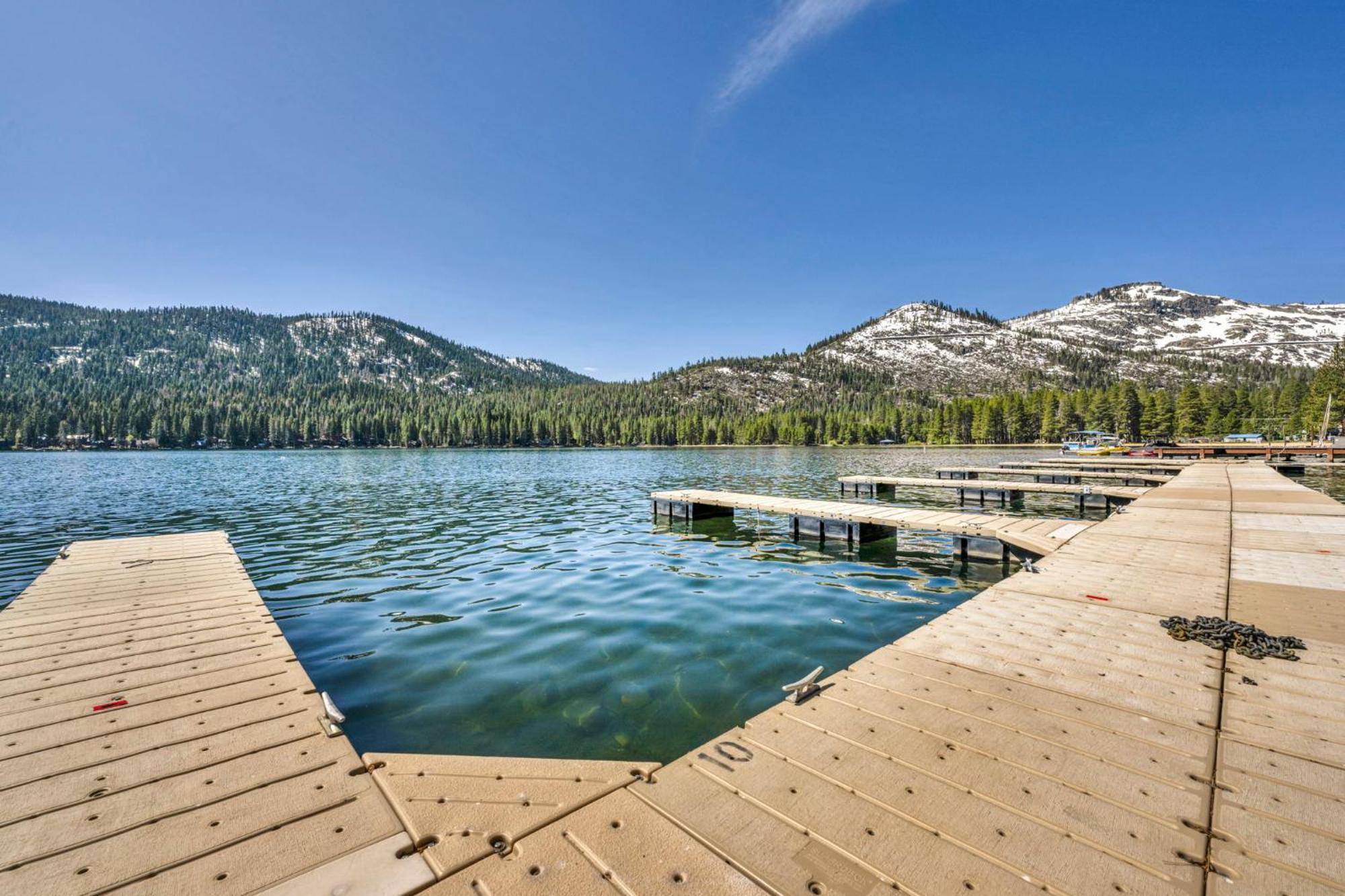 Cozy Studio W/Kitchenette Easily Accessible #113 At Donner Lake Village Truckee Buitenkant foto