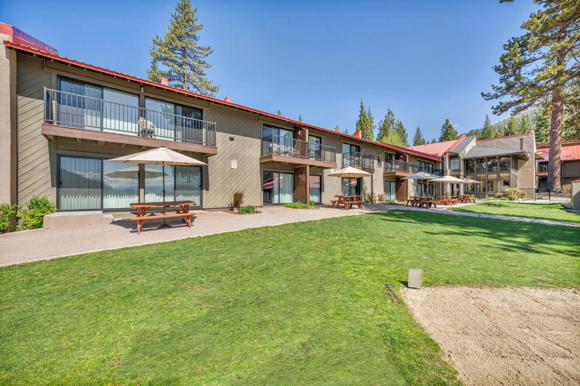 Cozy Studio W/Kitchenette Easily Accessible #113 At Donner Lake Village Truckee Buitenkant foto